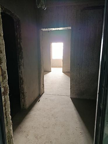 Продажа помещений свободного назначения: Свободное нежилое помещение под офис/кабинет/студию. - Планировка — 2