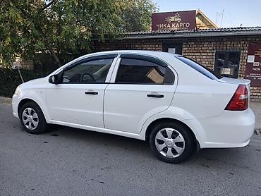 каптива 2008: Chevrolet Aveo: 2010 г., 1.4 л, Механика, Седан — 2