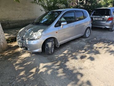 авто в рассрочку без банка без первоначального взноса в бишкеке: Honda Fit: 2006 г., 1.3 л, Автомат, Бензин, Хэтчбэк