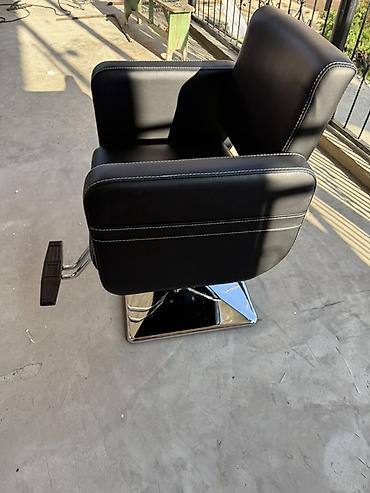 Salon, tibbi mebel dəsti: Bərbər/gözəllik salonu üçün işçi masa və kreslo dəsti - Geniş güzgülü — 4