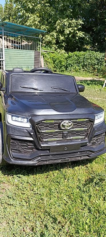 Детские электрокары: Детский электромобиль SUV (черный) - Кузов: стильный внедорожник с — 3