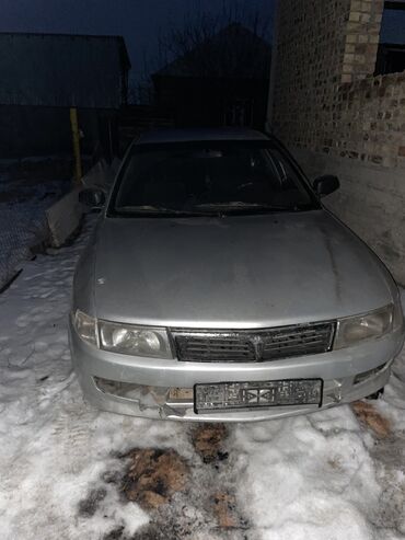 Mitsubishi: Mitsubishi Lancer: 2000 г., 1.3 л, Автомат, Бензин, Седан