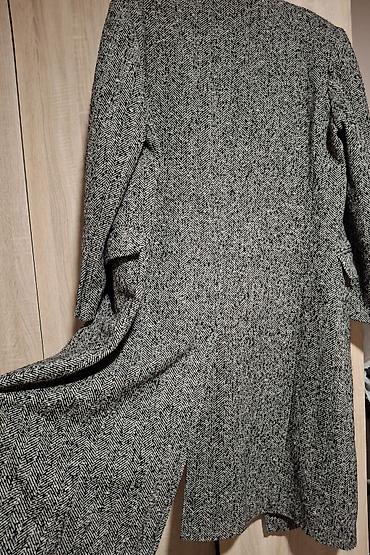 Kaputi i mantili: Dugački dvoredni kaput od tvida sa šarom riblje kosti — 5