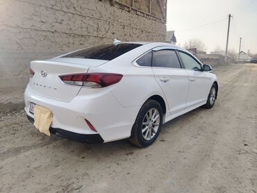 Hyundai: Hyundai Sonata: 2017 г., 2 л, Седан — 7