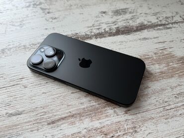 принеси старый телефон получи новый: IPhone 16 Pro, Колдонулган, 256 ГБ, Black Titanium, Заряддоочу түзүлүш, Коргоочу айнек, Каптама, 92 %