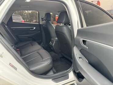 Hyundai: Hyundai Sonata: 2022 г., 2 л, Автомат, Бензин, Седан at lalafo.kg — 13 Hyundai: Hyundai Sonata: 2022 г., 2 л, Автомат, Бензин, Седан — 13