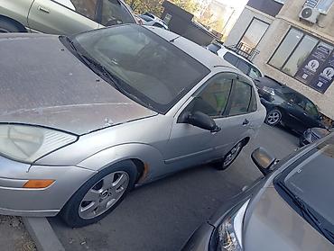 домкрать: Ford Focus: 2002 г., 1.8 л, Механика, Бензин, Седан — 2