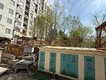 Башенный кран (секционный,рельсовый ход) продаю или сдаю