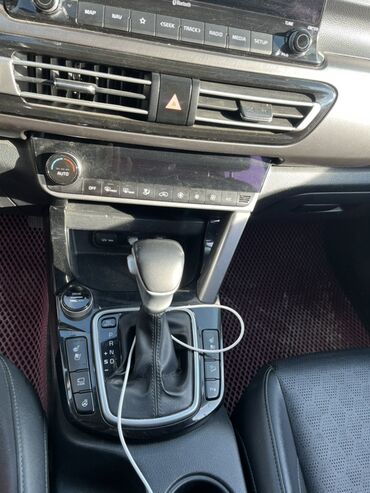 Kia: Kia Seltos: 2019 г., 1.6 л, Автомат, Бензин, Кроссовер — 9