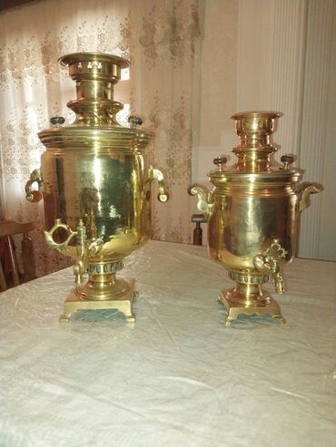 LDV: Samovarlar Çar dövrünün,10 və 4 litrlik,1870 ci il,Möhürlüdür,4