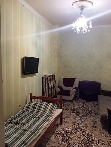 goranboyda ev satilir: Bakı, 1 otaqlı, Köhnə tikili, m. 8 Noyabr, 32 kv. m — 4