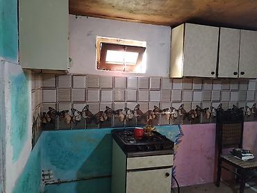 Uzunmüddətli kirayə evlər: 25 kv. m, 3 otaqlı, Qaz, Su, İnternet -da lalafo.az — 8 Uzunmüddətli kirayə evlər: 25 kv. m, 3 otaqlı, Qaz, Su, İnternet — 8