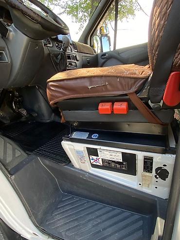 спринтер 313 cdi: Грузовой фургон Mercedes-Benz Sprinter 413 CDI - Тип: бортовой фургон — 10