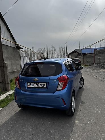 Chevrolet: Chevrolet Spark: 2018 г., 1 л, Вариатор, Бензин, Хэтчбэк — 4