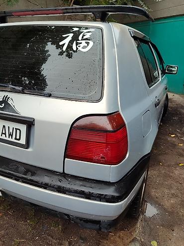 Volkswagen: Volkswagen Golf: 1992 г., 1.8 л, Автомат, Бензин — 3