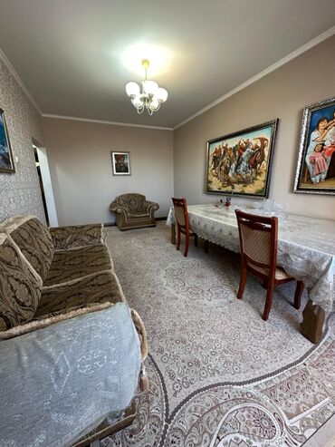 беловодский квартиры: 3 комнаты, 75 м², 105 серия, 4 этаж