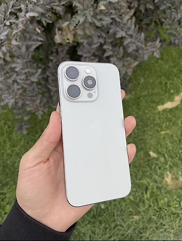 сумка новый: IPhone 15 Pro, Б/у, 128 ГБ, Серебристый, Чехол, 100 % — 1