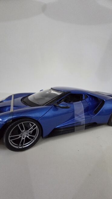 Модели автомобилей: Модель автомобиля Ford GT — коллекционная масштабная реплика в синем — 3