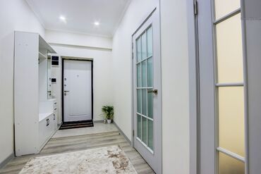 Посуточная аренда квартир: 2 комнаты, Душевая кабина, Постельное белье, Кондиционер at lalafo.kg — 13 Посуточная аренда квартир: 2 комнаты, Душевая кабина, Постельное белье, Кондиционер — 13