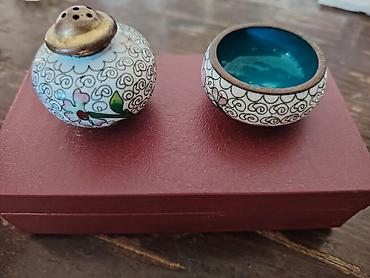 svan duzu: Məhsul: Kloazonə (cloisonné) miniatür dəst – duzluq və kiçik kasacıq — 1