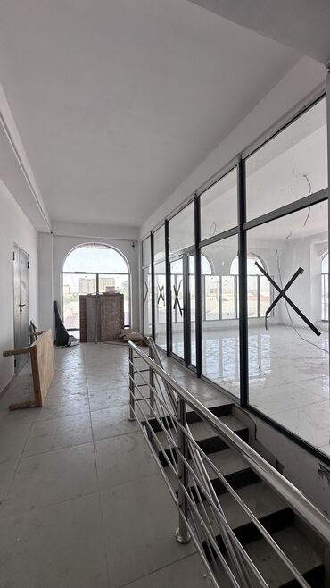 дом бишкек ак ордо: Сатылат помещение 1 бөлмөлүү, 37.65м², 2-кабатта 	•	Турак үй