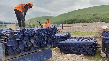 Строительные леса, стойки: Телескопические стойки для строительства Монолитные стойки | Подпорные — 10