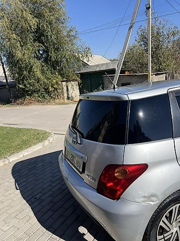 lada 2113: Toyota Ist: 2003 г., 1.3 л, Автомат, Бензин, Хэтчбэк — 5