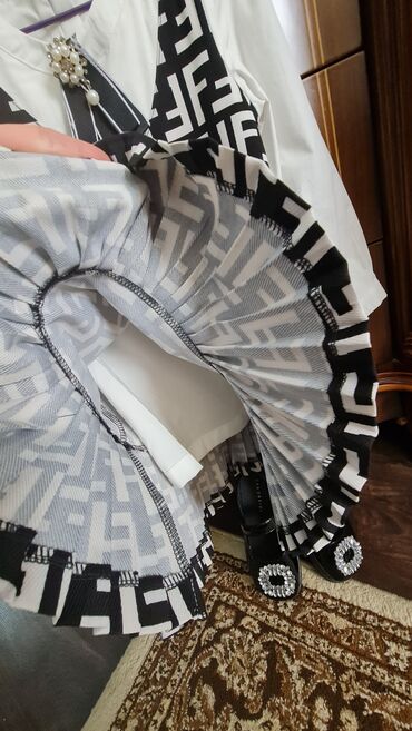 Комплекты одежды: Комплект, цвет - Черный, Новый — 13