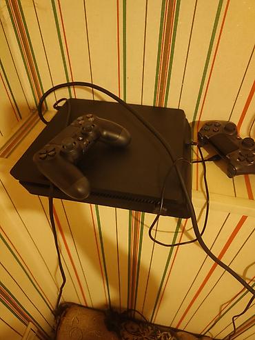 sony erikson: PlayStation 4 Slim oyun konsolu: - Model: PS4 Slim (Sony PlayStation — 2