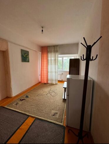 продам гостинку: 1 комната, 13 м², Общежитие и гостиничного типа, 3 этаж, Косметический ремонт