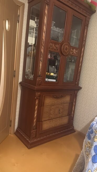 Ev üçün digər mebel: Açılan, 2 qapılı Düz dolab, Qorka
