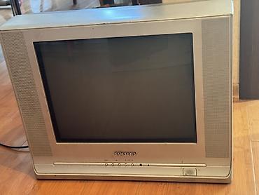 televizor 22: Samsung kineskop televizor - Ekran: təxminən 21–22 düym, düz ön panel — 2