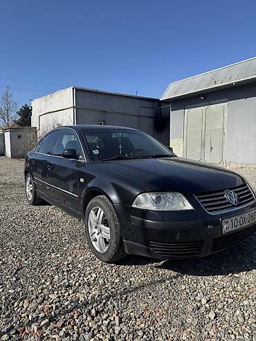 Volkswagen: Volkswagen Passat: 1.9 l | 2001 il Sedan — 3