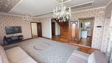 полдома горького: Дом, 465 м², 9 комнат, Собственник, Евроремонт