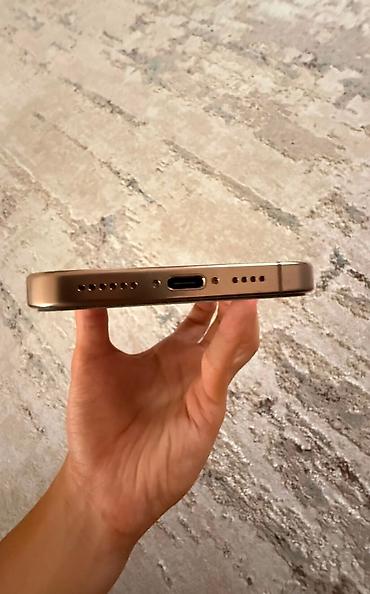 Apple iPhone: IPhone 16 Pro Max, Б/у, 256 ГБ, Desert Titanium, Зарядное устройство, Защитное стекло, Чехол, 93 % — 9