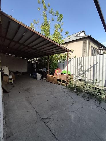 6 мкр: 📍 В селе Кожомкул (Военно-Антоновка) от трассы 250м. 🏡Продается дом — 2