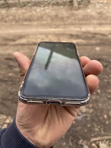 Apple iPhone: IPhone Xs, Gümüşü, Face ID — 1