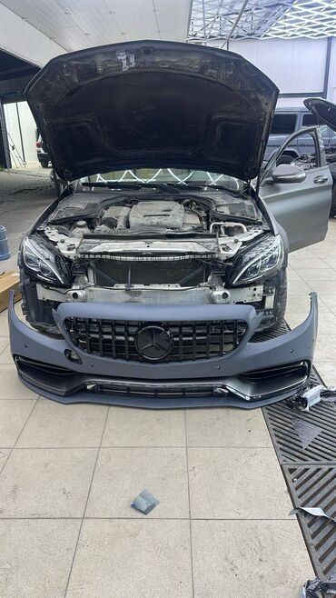 c class: Бампер Передний Mercedes-Benz, Новый