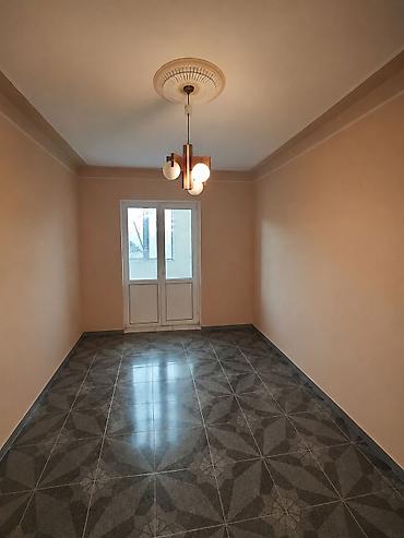nerimanovda: Bakı şəhəri, Nərimanov rayonda Konqres parkı ilə üzbəüz, əsas yolun — 1