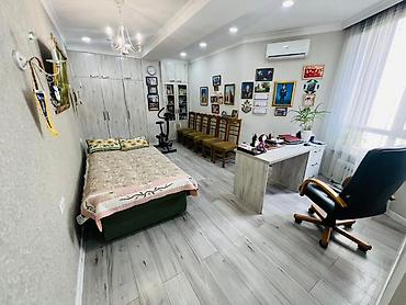 132: 3 комнаты, 213 м², Элитка, 4 этаж — 6