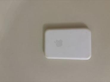 iphone powerbank: Apple MagSafe Battery Pack – ağ rəng - iPhone 12 və daha yeni MagSafe — 2