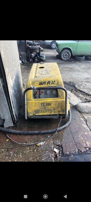 Avtoservis avadanlıqları: Omax YX 200 buxarlı/isti su ilə yuma aparatı və avtoyuma avadanlıqları