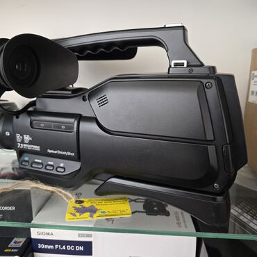 Videokameralar: Sony HXR-MC1500 peşəkar videokamera Yaxşı malın qiyməti üstündə olur — 7