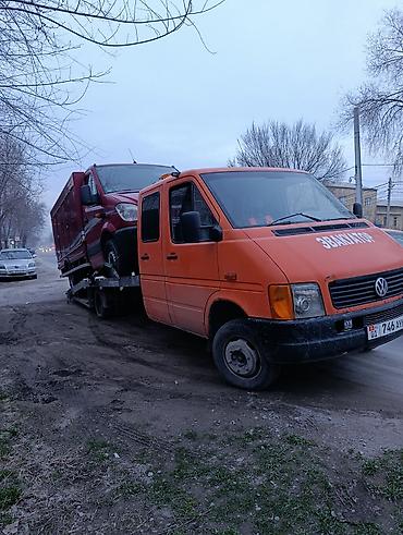 крытый эвакуатор: Volkswagen Transporter: 2000 г., 2.5 л, Механика, Дизель, Бус — 6