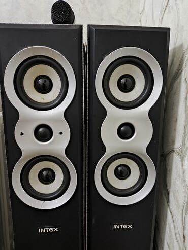 Maqnitofonlar: Işlənmişdir problemi yoxdur səsi superdir. Üzərində orijinal Intex