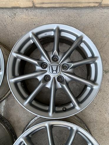 5 11: Литые Диски R 17 Honda, Комплект, отверстий - 5, Б/у — 3