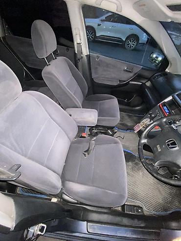 адисей машина: Honda Civic: 2004 г., 1.7 л, Автомат, Бензин, Хэтчбэк — 4