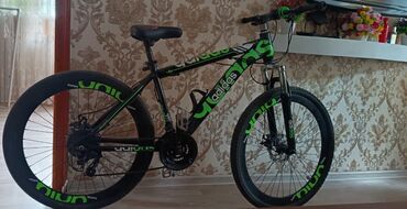 İdman velosipedləri: İşlənmiş Dağ velosipedi Adidas, 26"