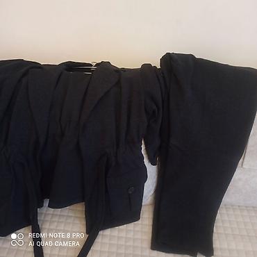 ev desti: Pencək şalvar satılır. M.L.XL razmere kimi uyğundur. Endirim etmək — 2