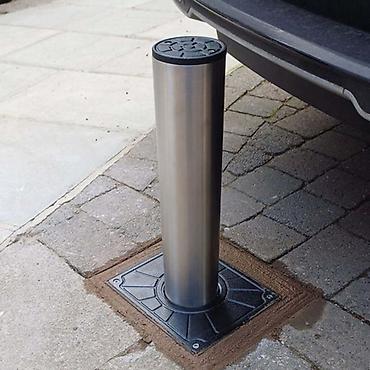 cobalt bar: Yol nişanları, işıq dirəkləri və məlumat lövhələri Yol Nişanları — 5